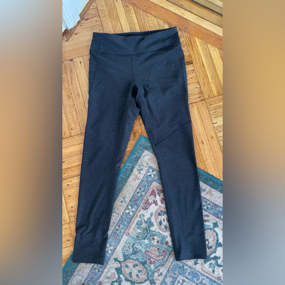 Outdoor voices warmup leggings